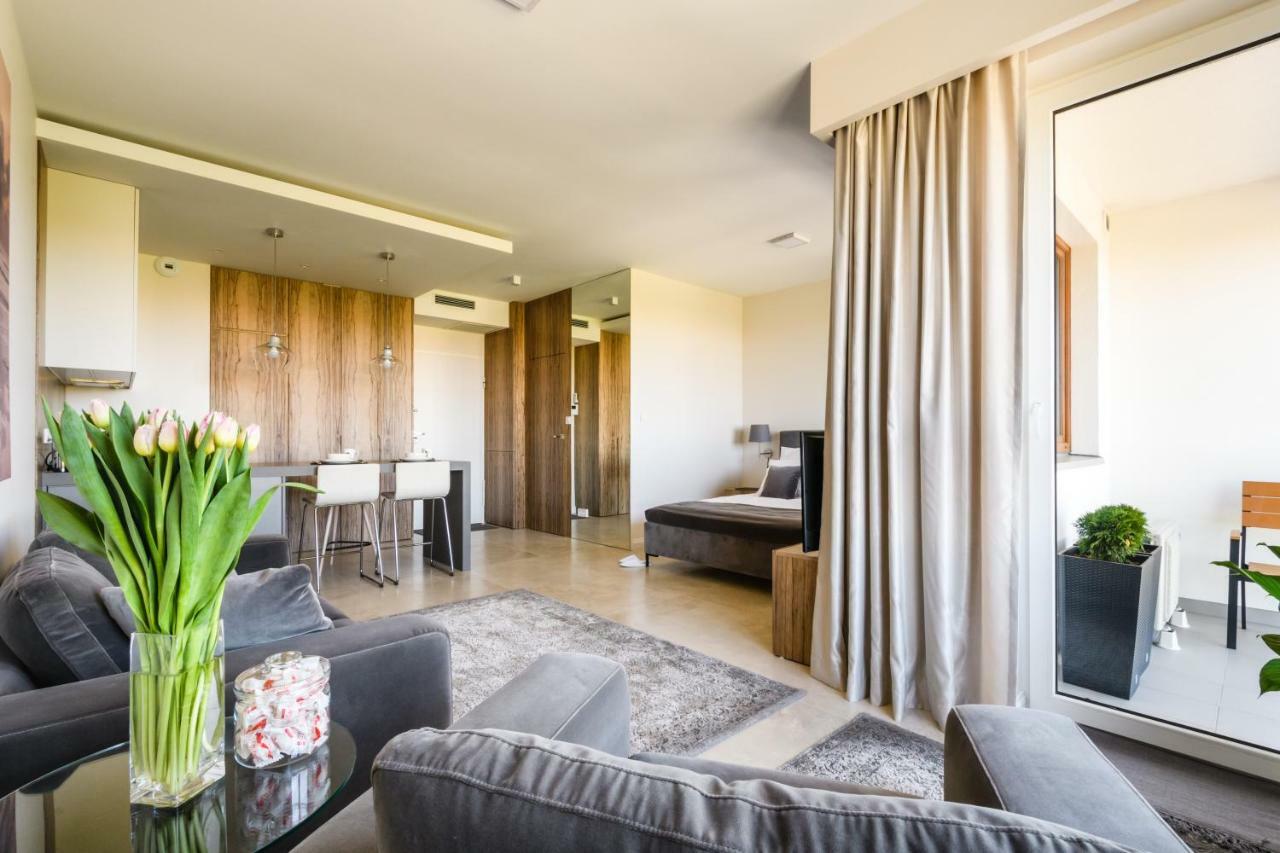 Luxlux Apartments Afara Varşova Dış mekan fotoğraf